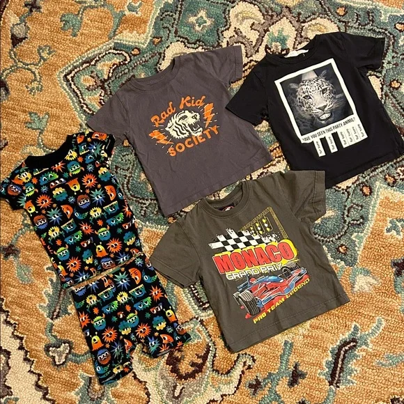 2T Bundle of FIVE items! Old Navy, H&M, Spirit Kids - Picture 1 of 8